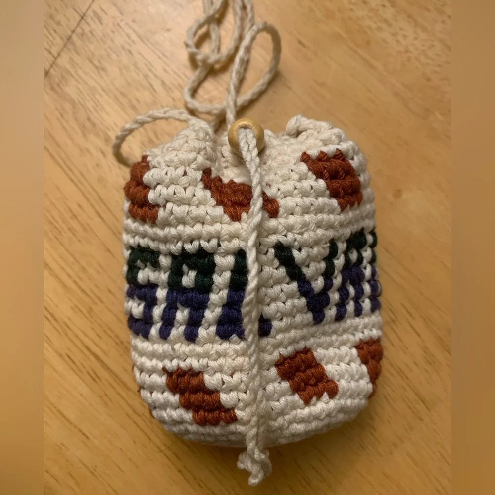 Crochet Drawstring pouch - Picture 1 of 3
